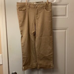New Women’s Faded Glory Capris Capri Size 10 Tan